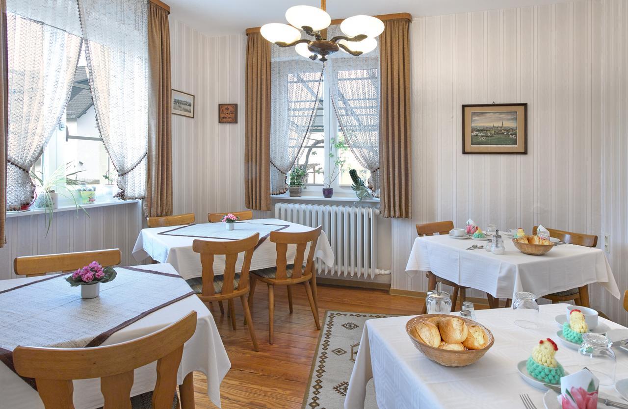 Pension "Haus Am Walde" Brodenbach, Mosel Extérieur photo